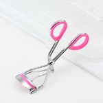 Eyelash curler