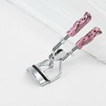 Eyelash curler